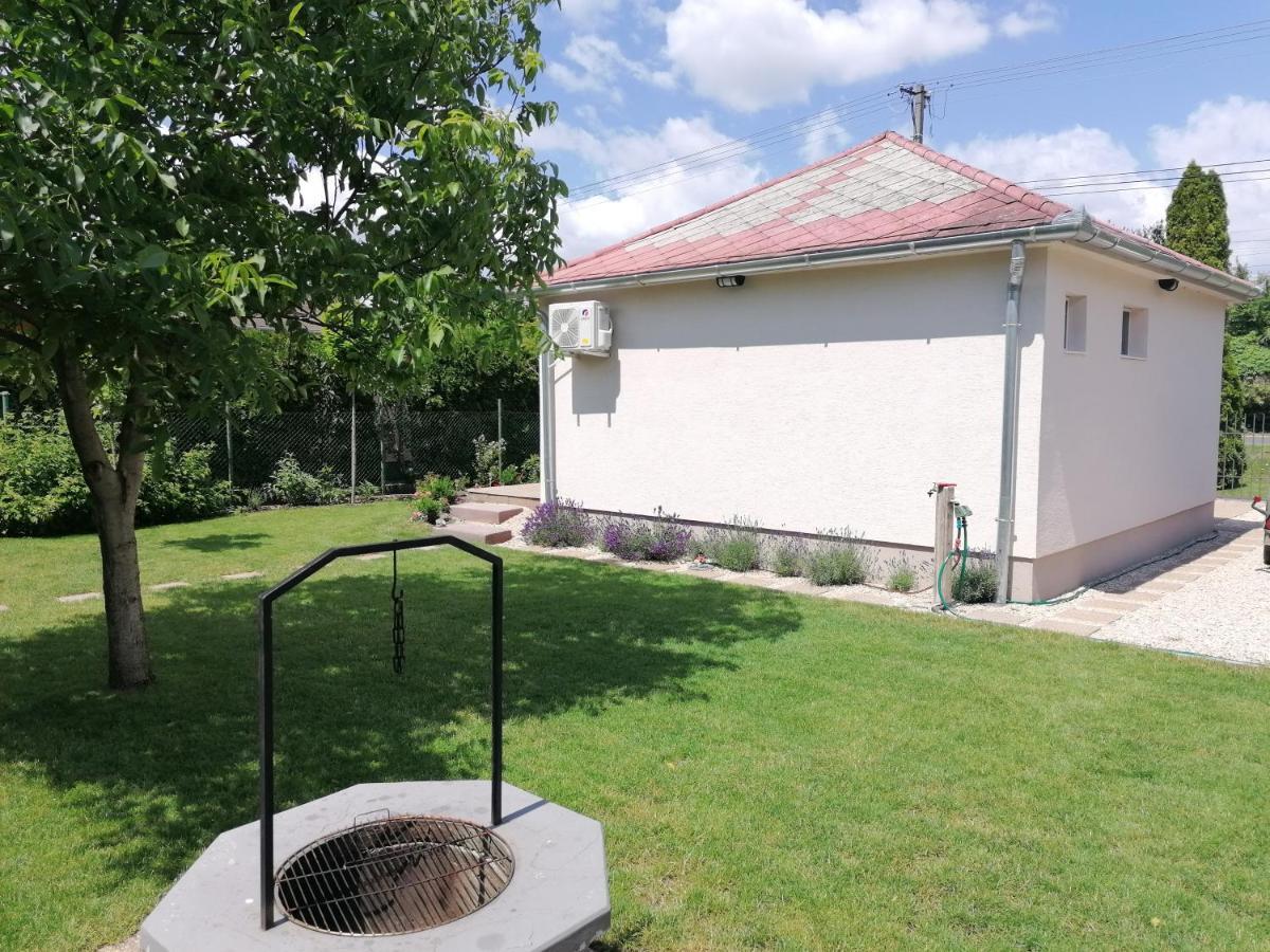Levelke Mini Apartman Gárdony Exterior foto